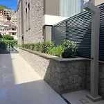 Onia Collection Residence With A Pool
